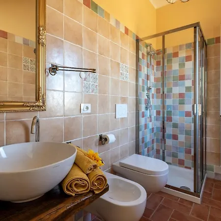 ファームステイ Casa Del Nonno Bingheri - Vencaglia *