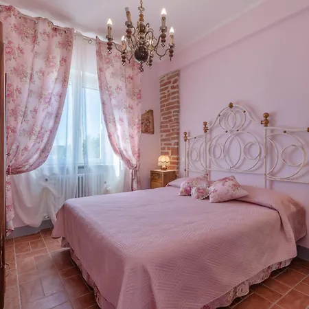 مزرعة للإقامة Casa Del Nonno Bingheri - Vencaglia كورتونا